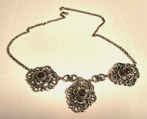 Trachten collier 835 silber - -,